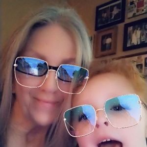 Meet your Posher, Kathy